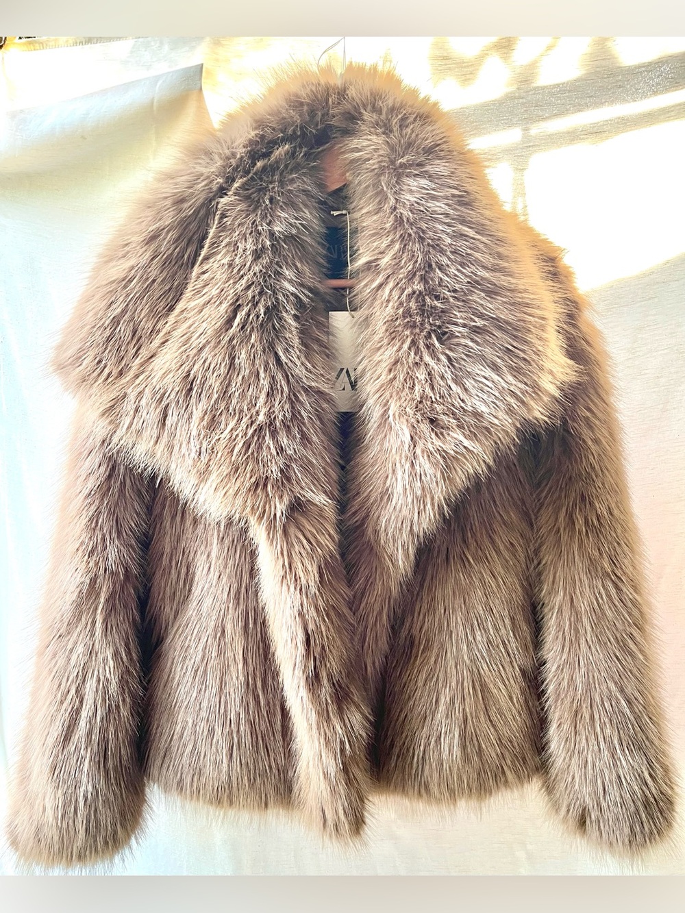 Short Faux Fur Coat Lapel Collar Long Sleeves Chic Viral Brown Teddy Coat Small - Picture 9 of 16